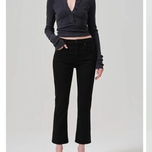 Citizens of Humanity Isola mid rise crop boot. Plush black. Size 30.